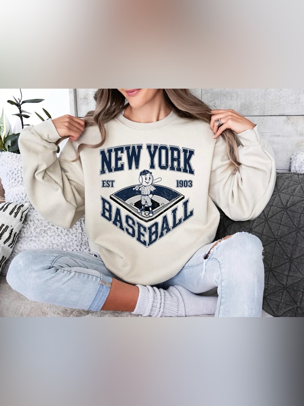 Retro New York Basketball Sweatshirt, Diamond Mascot Cartoon Pullover T-Shirt
